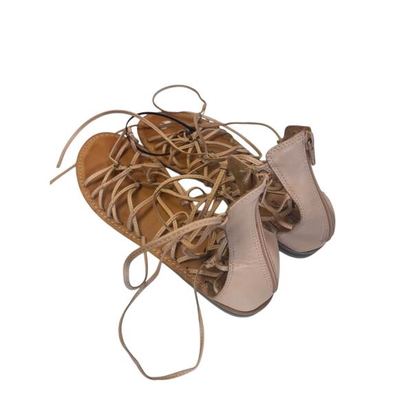 Tan sandals - Picture 2 of 4